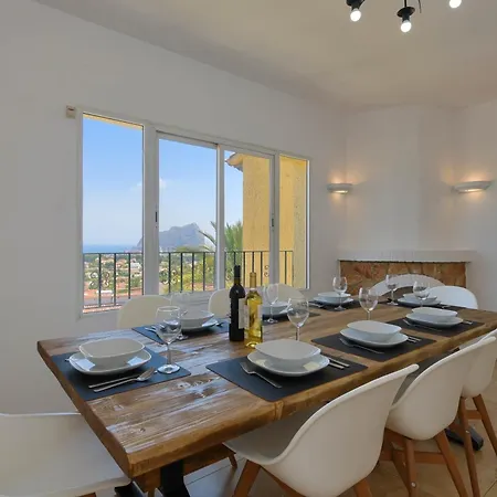 La Perla With Seaview & Large Pool Calpe