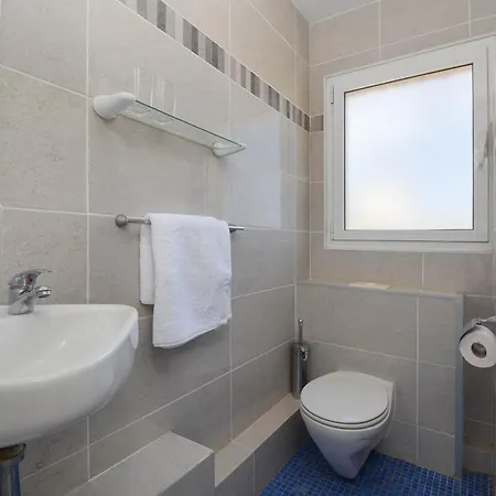 La Perla With Seaview & Large Pool Villa